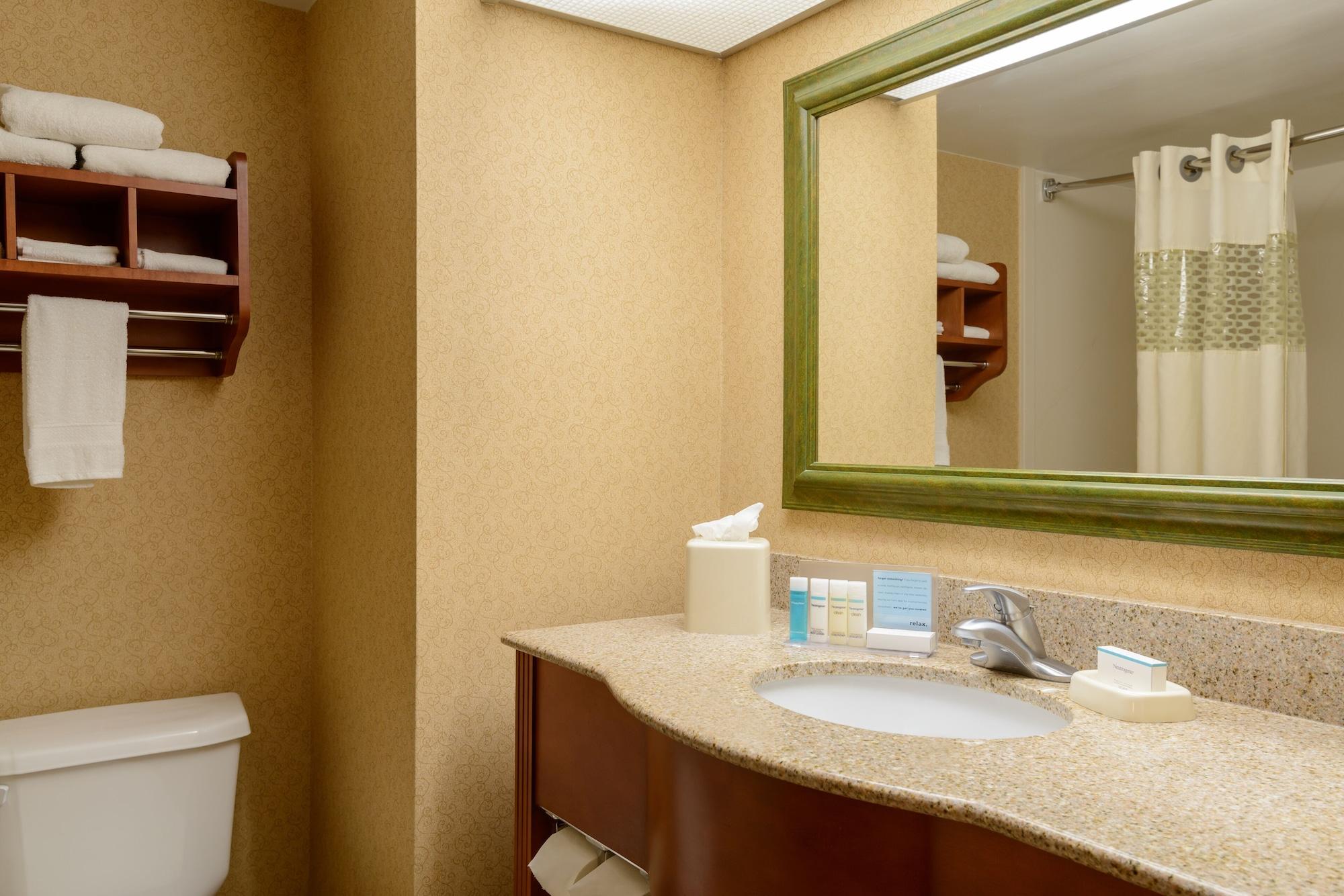Hampton Inn Андерсон Экстерьер фото