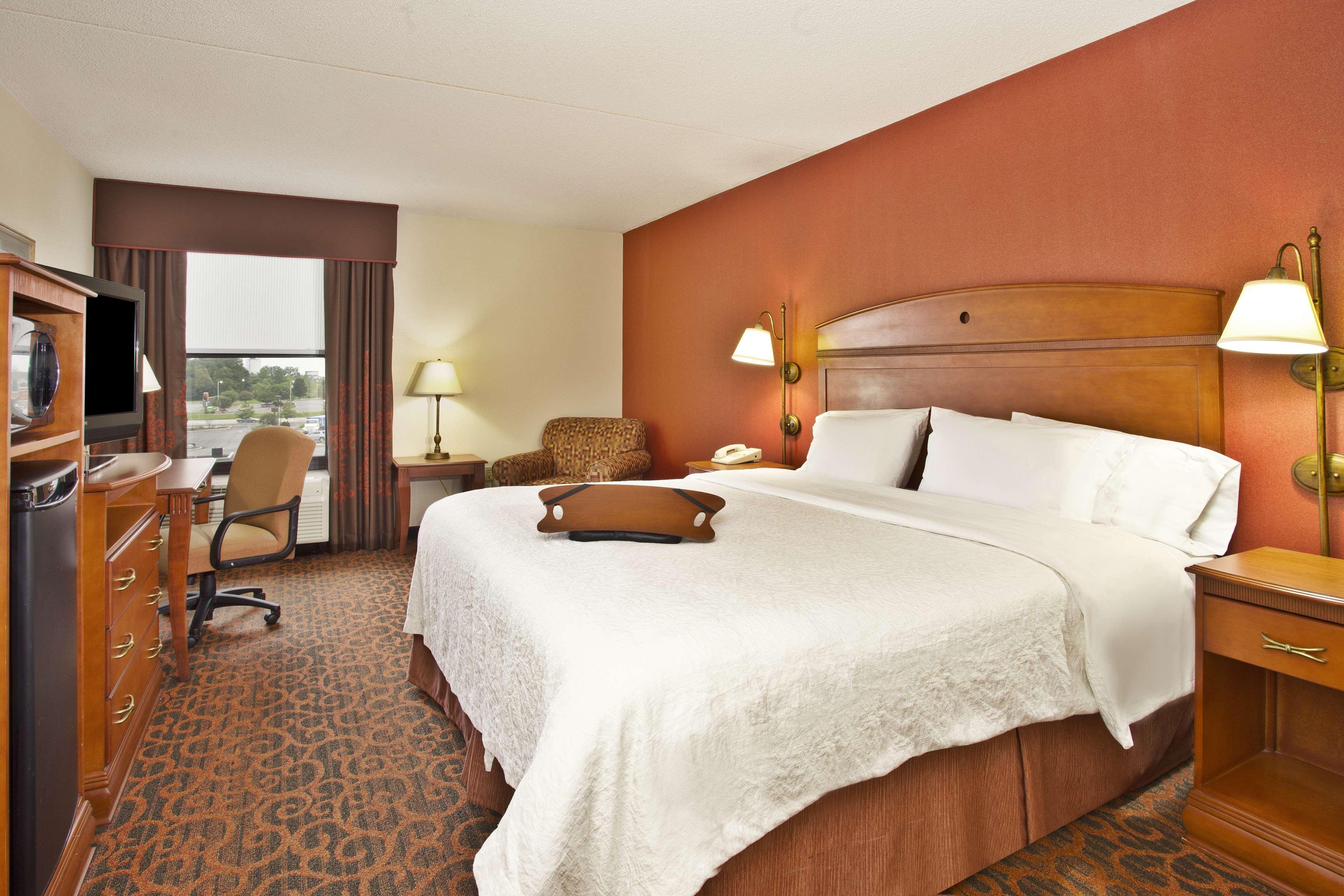 Hampton Inn Андерсон Экстерьер фото