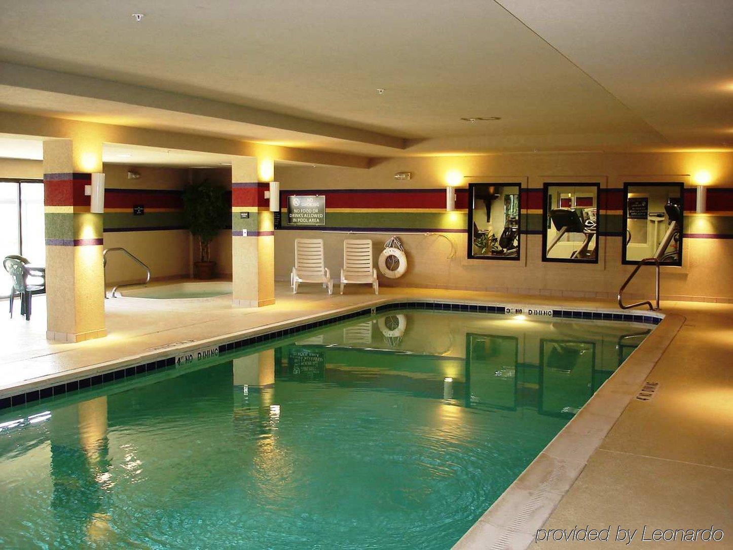 Hampton Inn Андерсон Экстерьер фото